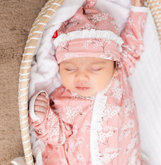 Magnetic Me Pink Star Catcher Modal Magnetic Gown & Hat Set main image 1
