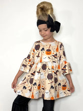 Clover Cottage Spooky Girls Set