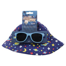 Bucket Hat With Sunglasses