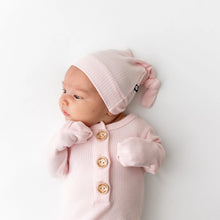 Kyte Baby Ribbed Knotted Gown with Hat Set in Sakura - Newborn