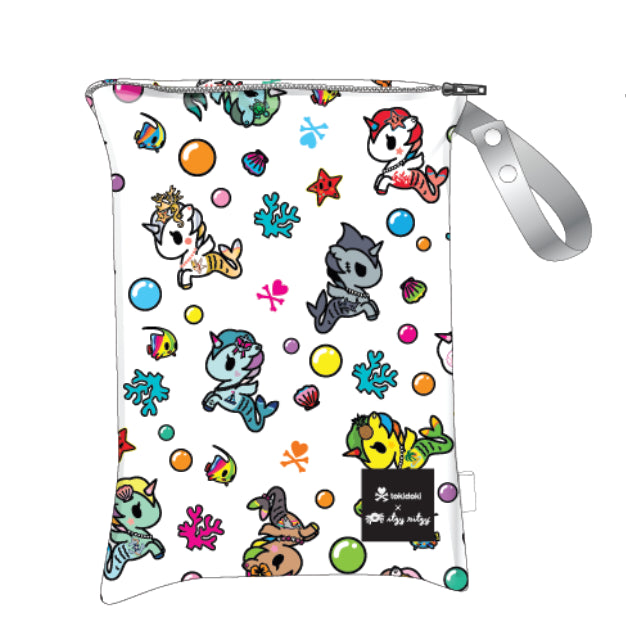 Itzy Ritzy Travel Happens Large Wet Bag